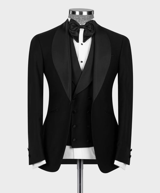 BLACK SINGLE BREASTED SHAWL LAPEL TUXEDO